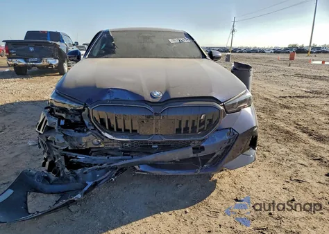 2026 BMW I5 Edrive 40 z USA, uszkodzony, nr VIN WBY63HG01TCV24961